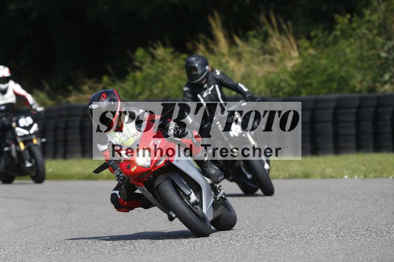 Archiv-2025/26 11.06.2025 Peter Studer have fun ADR/Gruppe blau/team